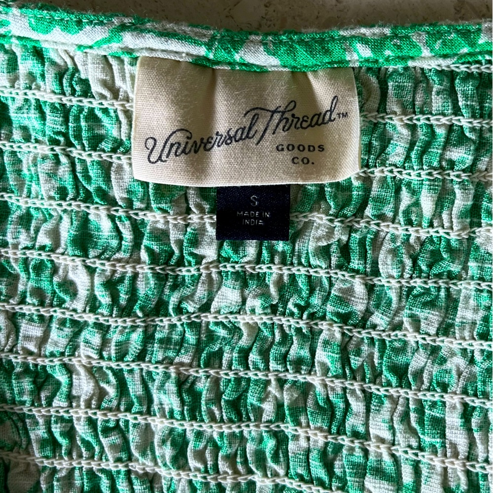 Spring Green Dress - Picture 4 of 4